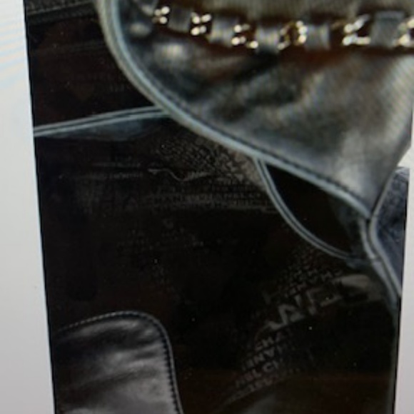 Chanel Lambskin Chain Hobo Bag - Picture 4 of 4